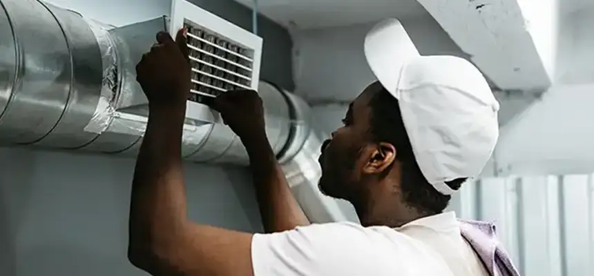 Our Licensed And Insured Cleaners in Longmeadow, MA